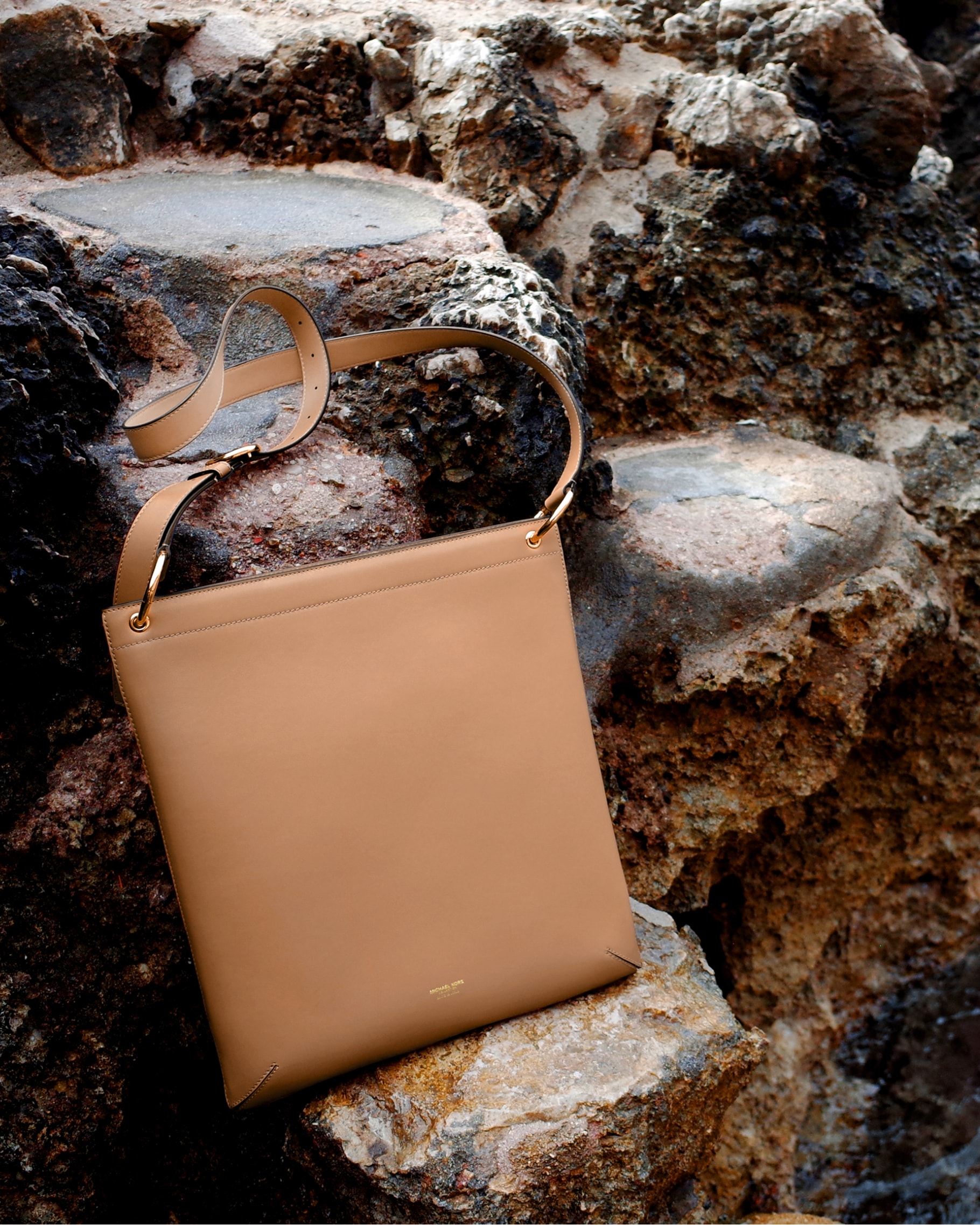 Lillie Large Pebbled Leather Shoulder Bag | Michael Kors Canada