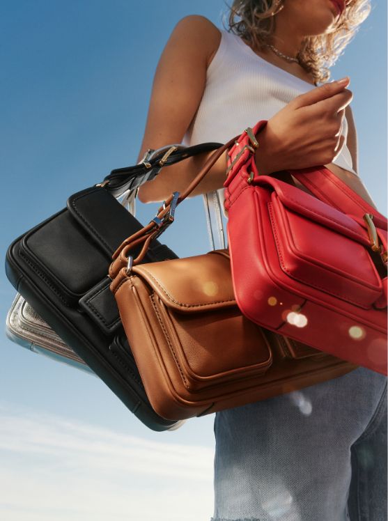 Michael Kors Jet Set Charm Small Shoulder Bag in Soft Pink, Soft Pink:  Amazon.co.uk: Fashion